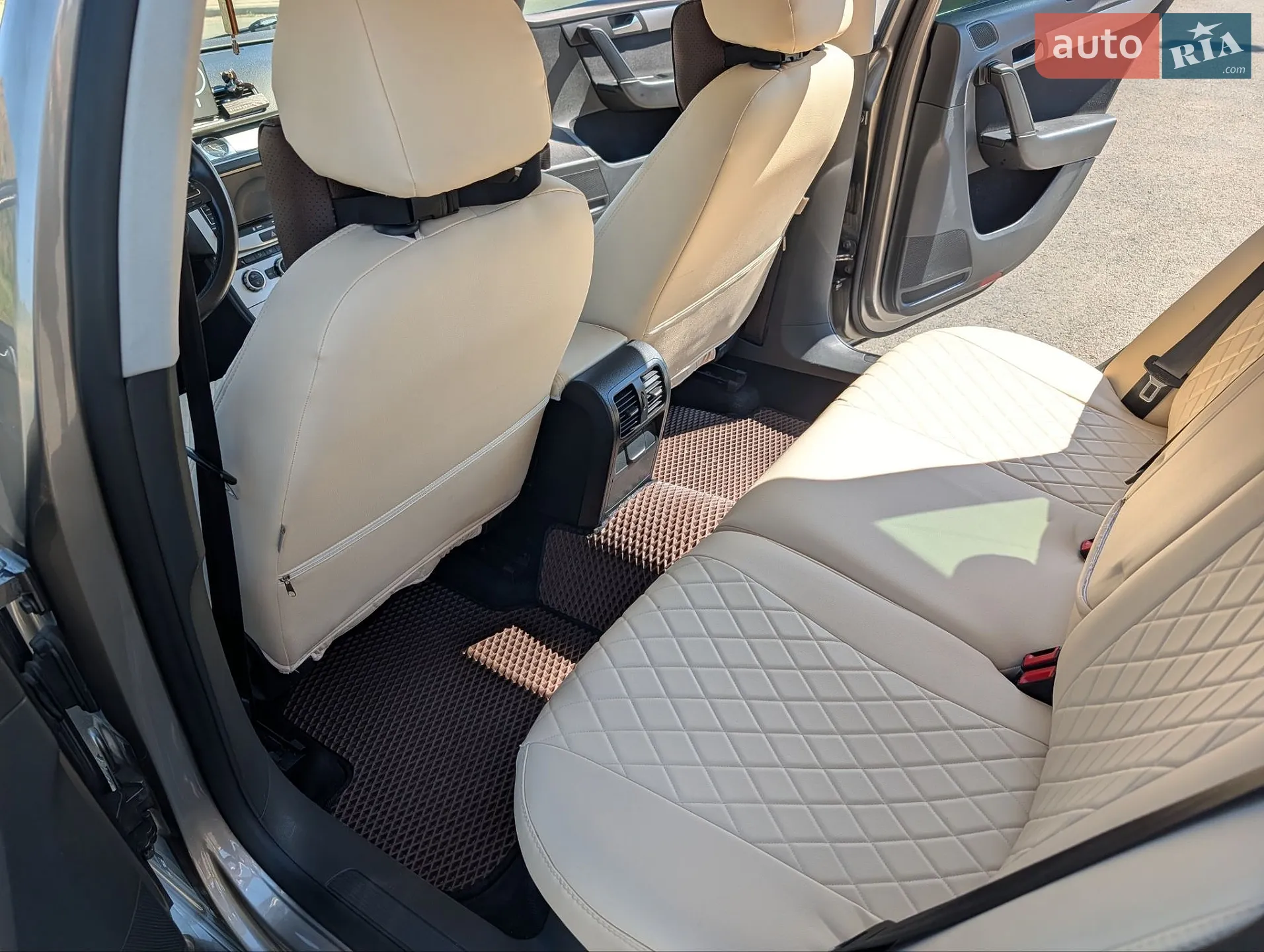 2011 Volkswagen Passat - мініатюра 12