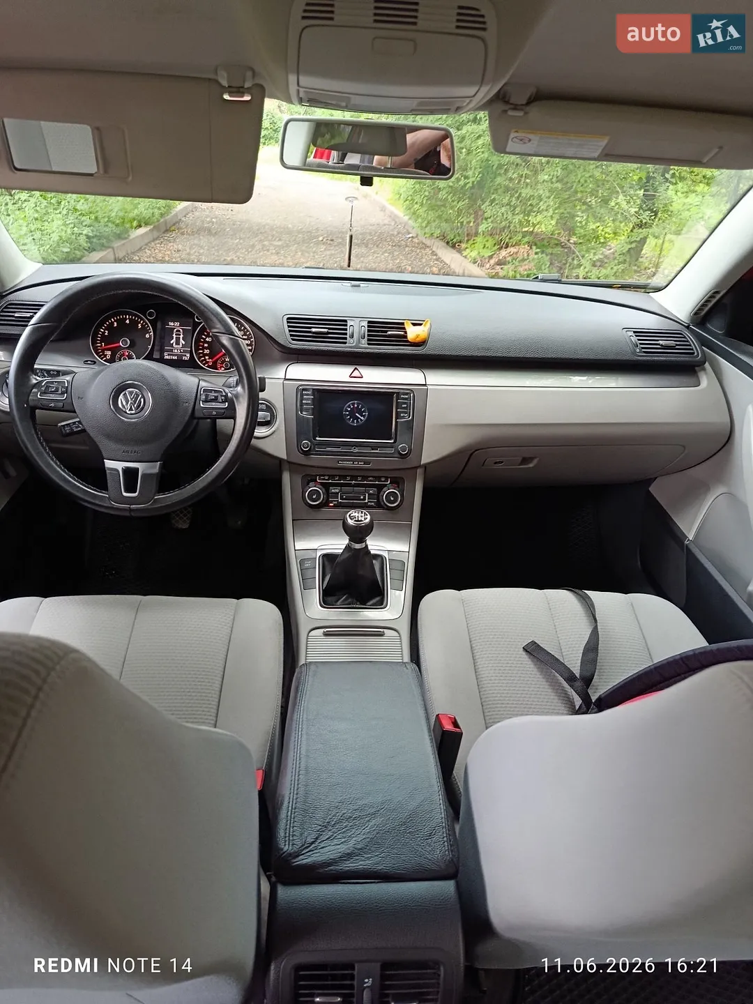 2010 Volkswagen Passat - мініатюра 16