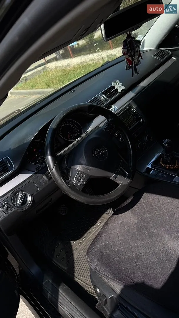 2014 Volkswagen Passat - мініатюра 22