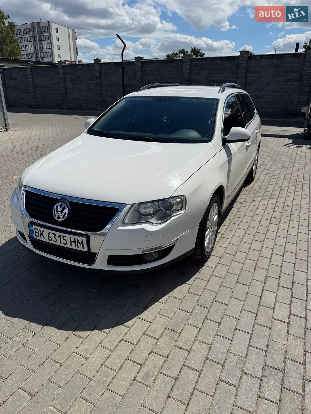 2010 Volkswagen Passat - мініатюра 10