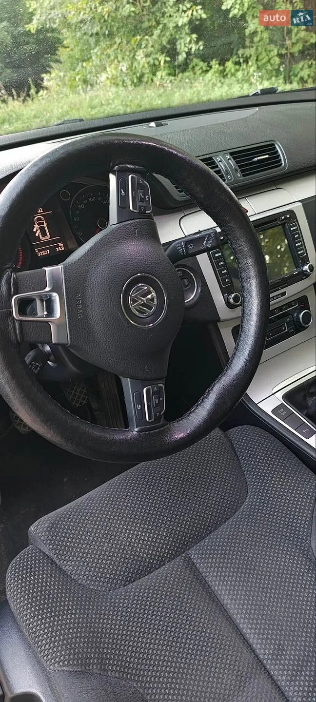 Volkswagen Passat 2010 VIN WVWZZZ3CZAE112419 фото оголошення 4 з 19