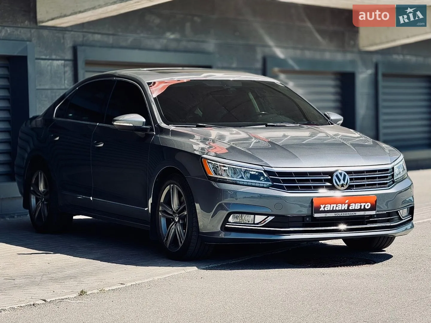 2017 Volkswagen Passat - мініатюра 2