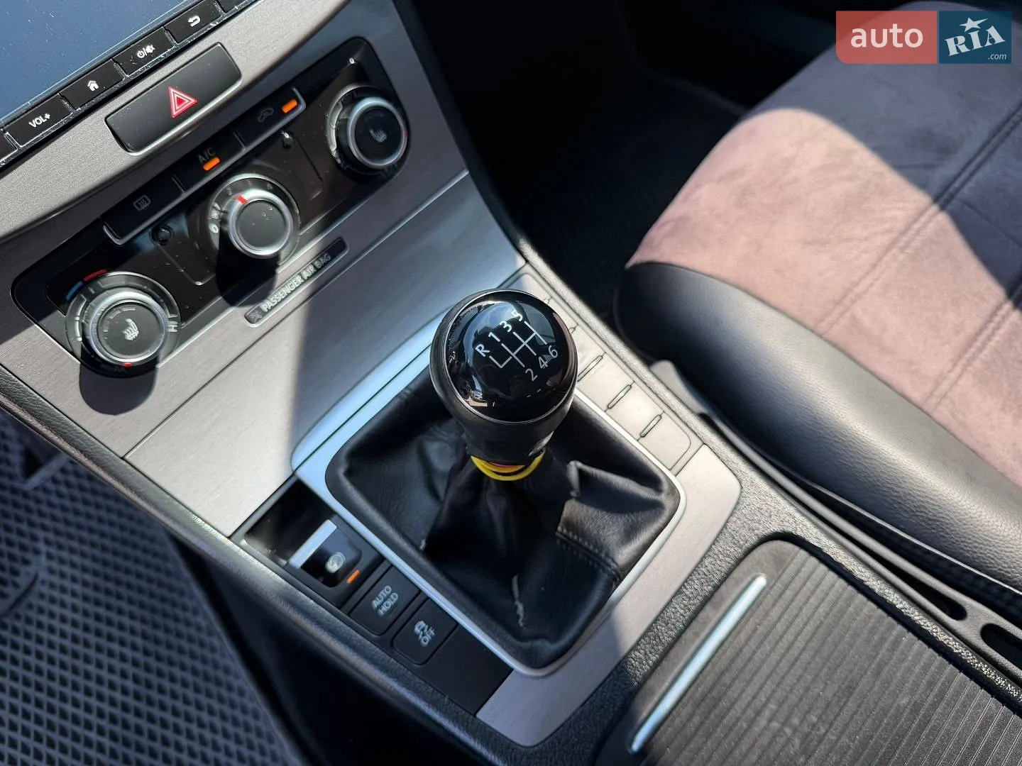 2014 Volkswagen Passat - мініатюра 23