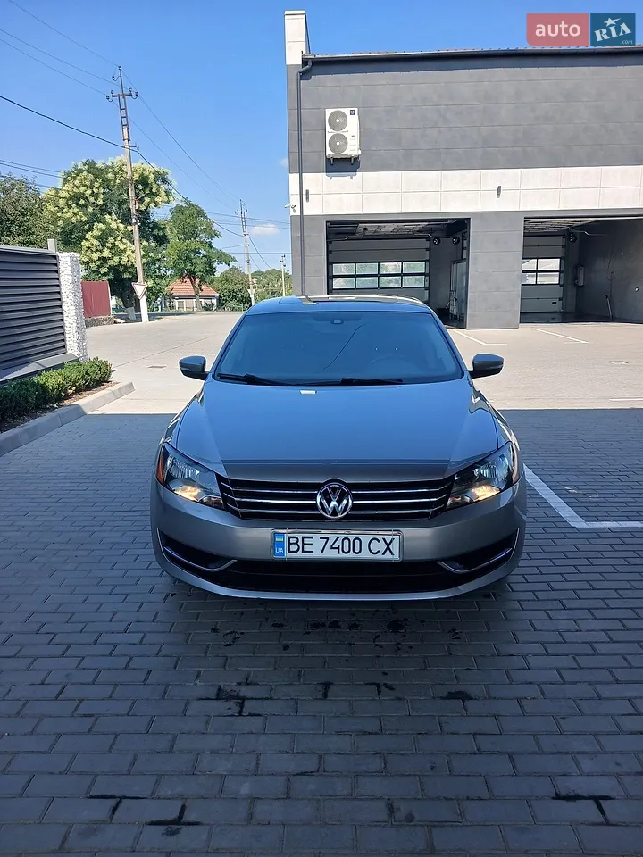 2012 Volkswagen Passat - мініатюра 16