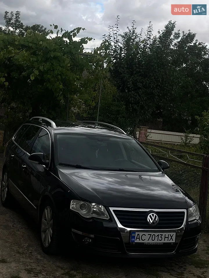 2010 Volkswagen Passat - мініатюра 27