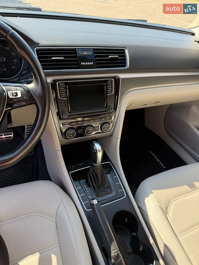 2018 Volkswagen Passat - мініатюра 11