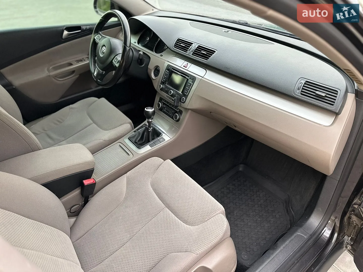 2010 Volkswagen Passat - мініатюра 7