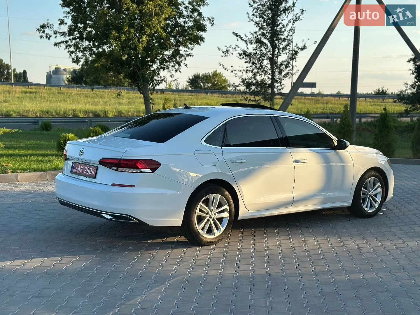 2020 Volkswagen Passat - мініатюра 9
