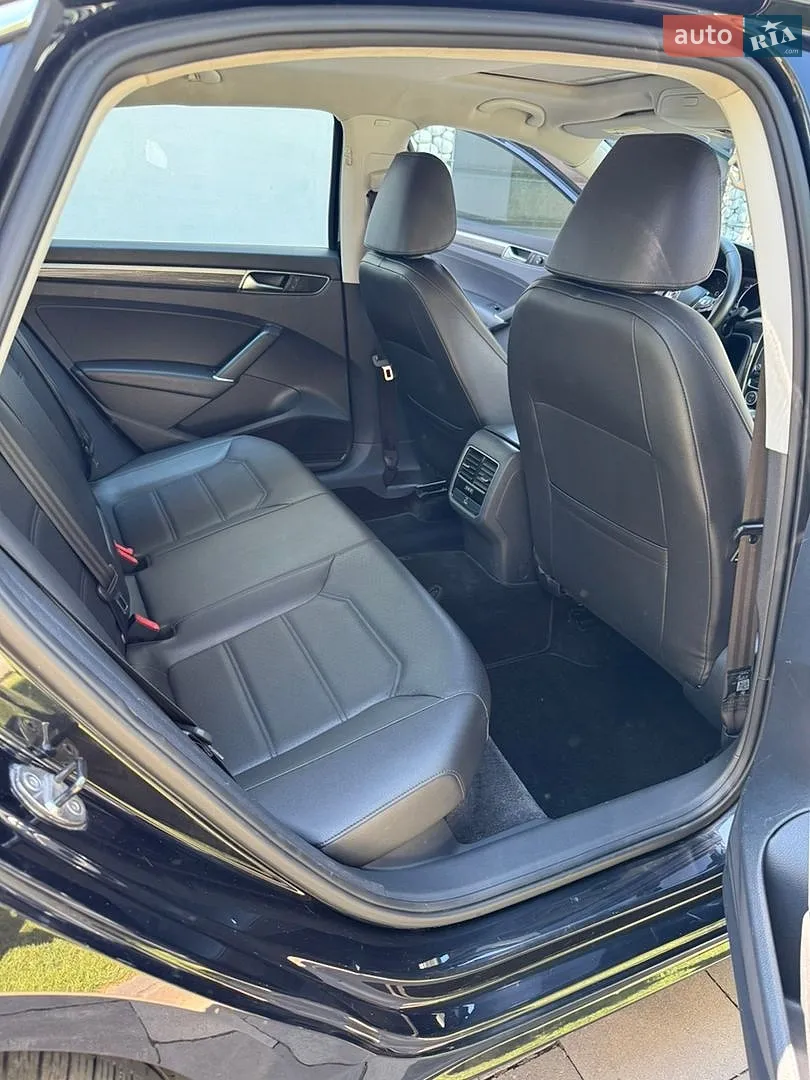 2016 Volkswagen Passat - мініатюра 7