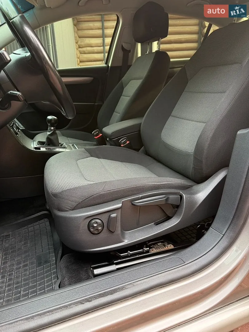2011 Volkswagen Passat - мініатюра 33