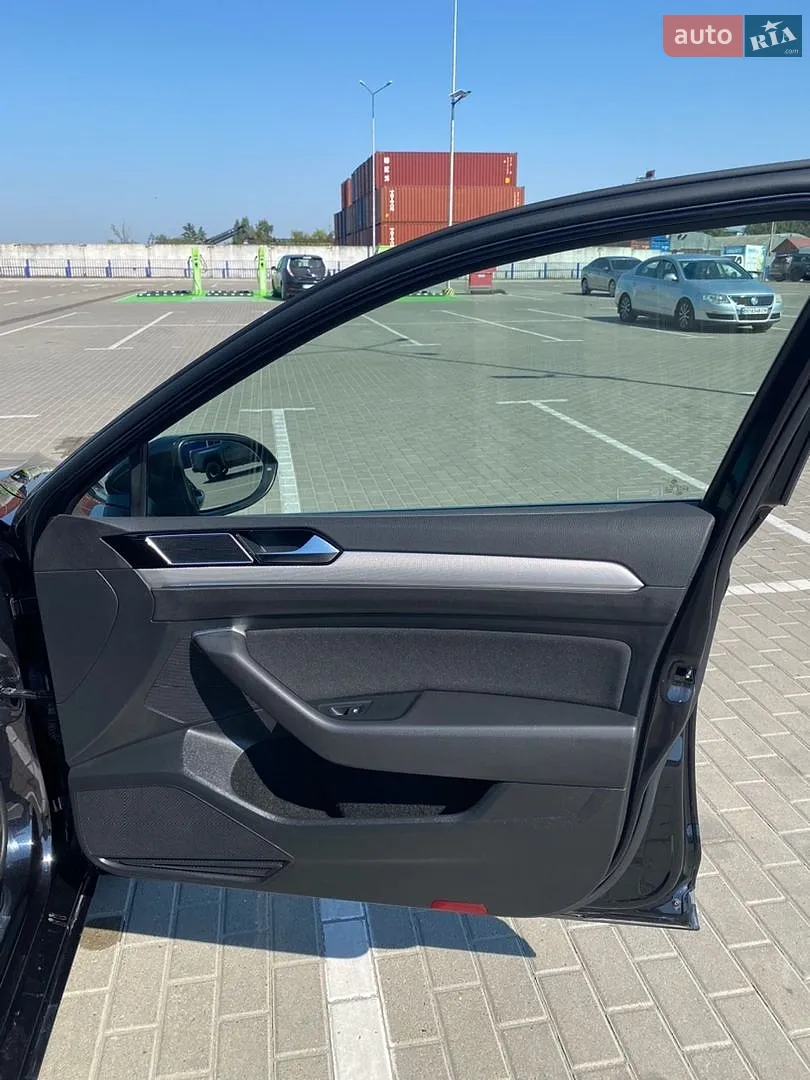 2016 Volkswagen Passat - мініатюра 17