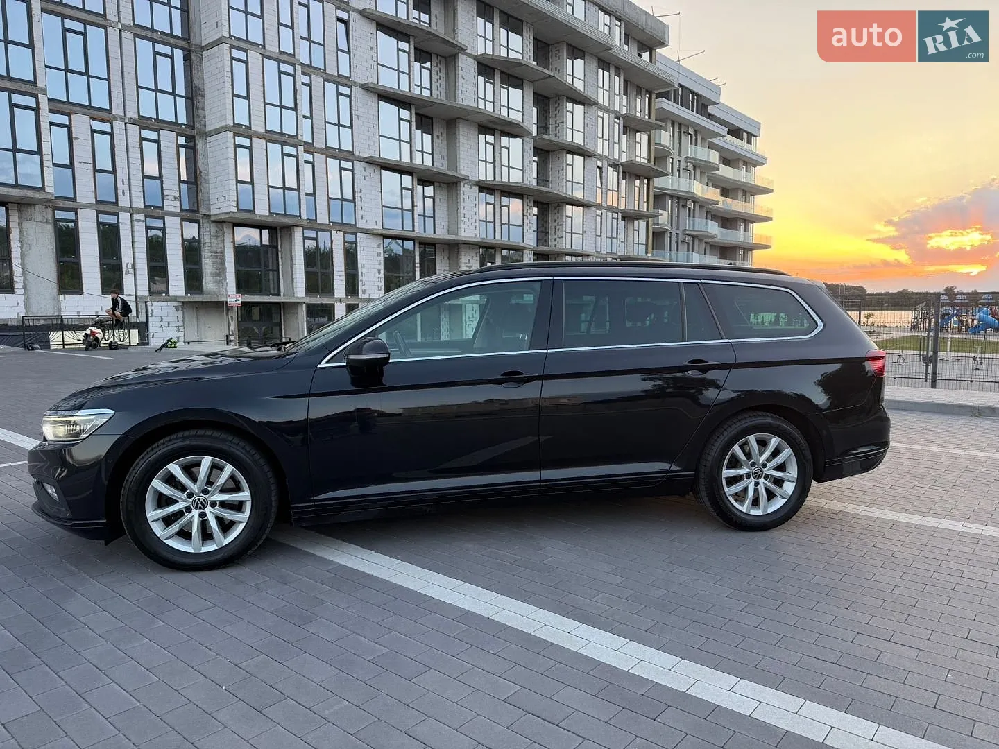 2021 Volkswagen Passat - мініатюра 8