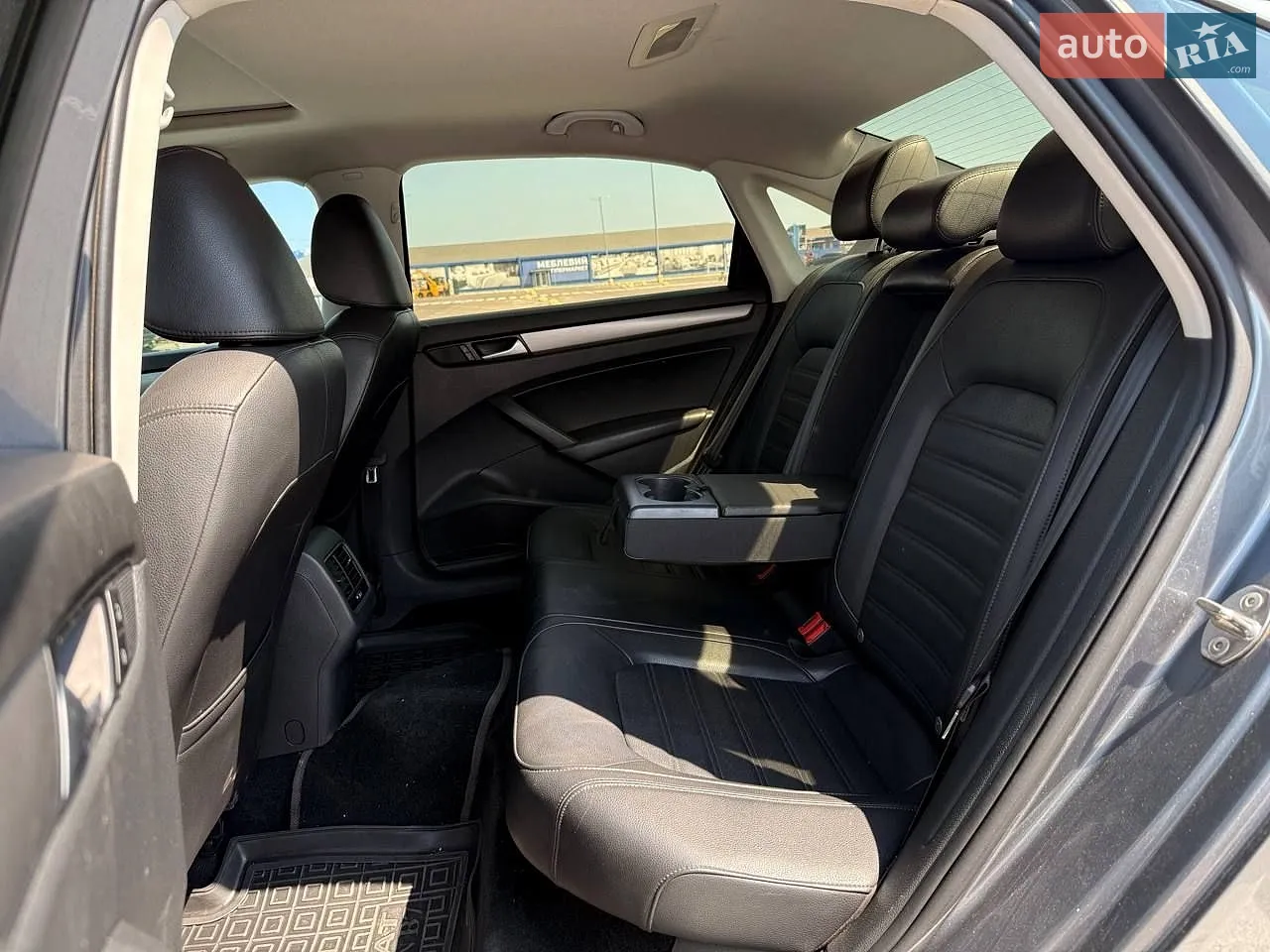 2015 Volkswagen Passat - мініатюра 8