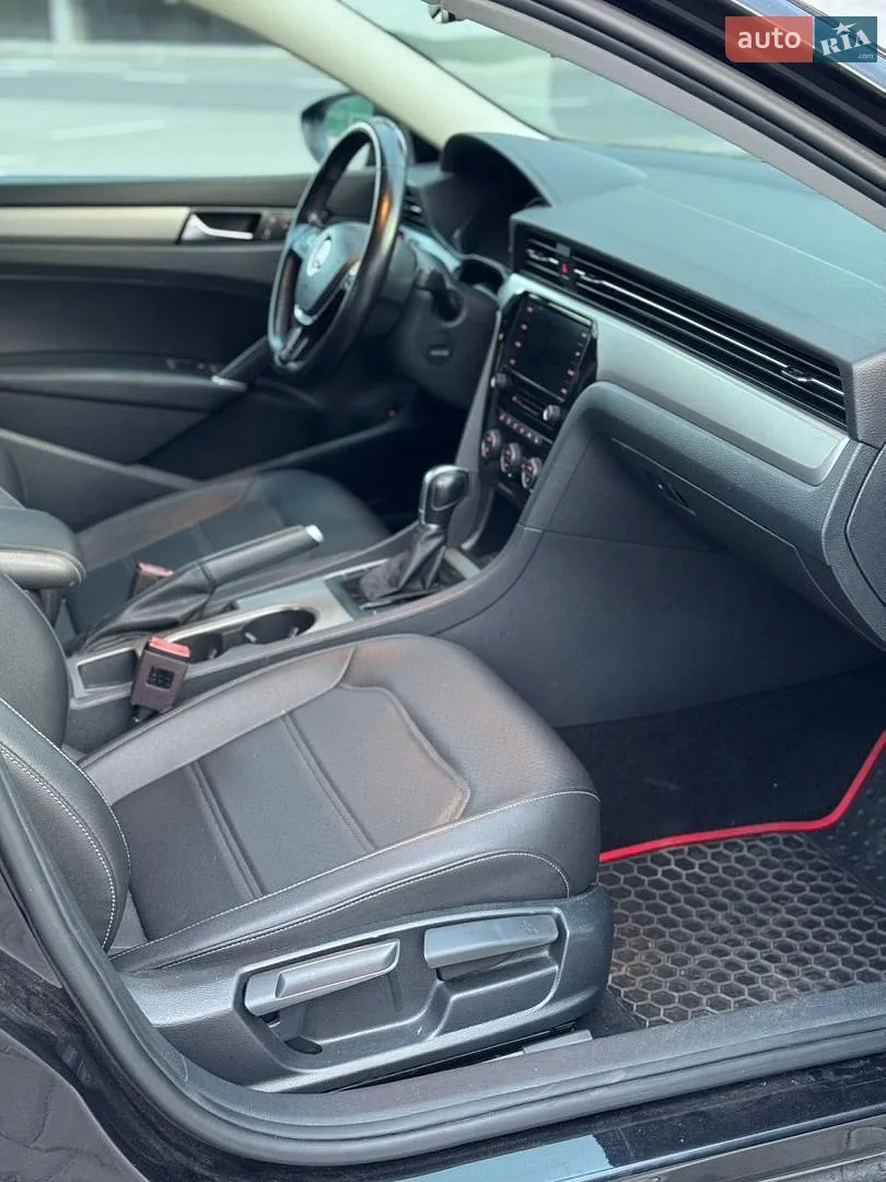 2019 Volkswagen Passat - мініатюра 37