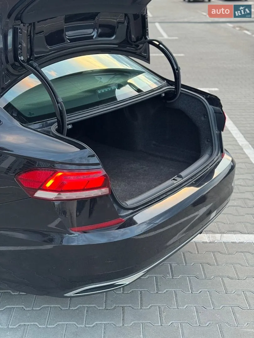 2019 Volkswagen Passat - мініатюра 40