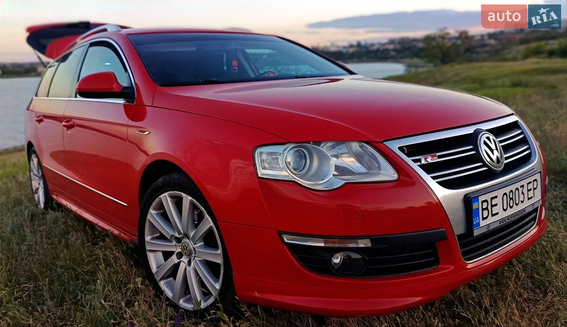 2010 Volkswagen Passat - мініатюра 4
