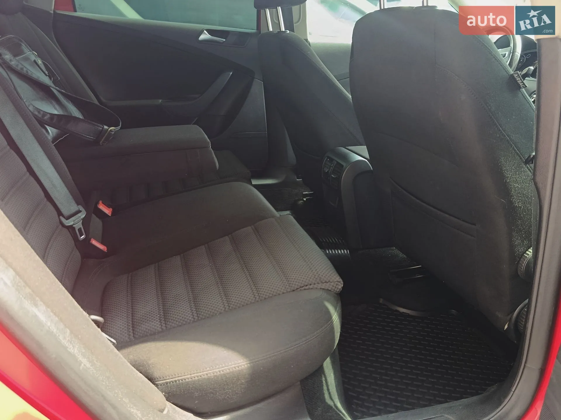 2010 Volkswagen Passat - мініатюра 18