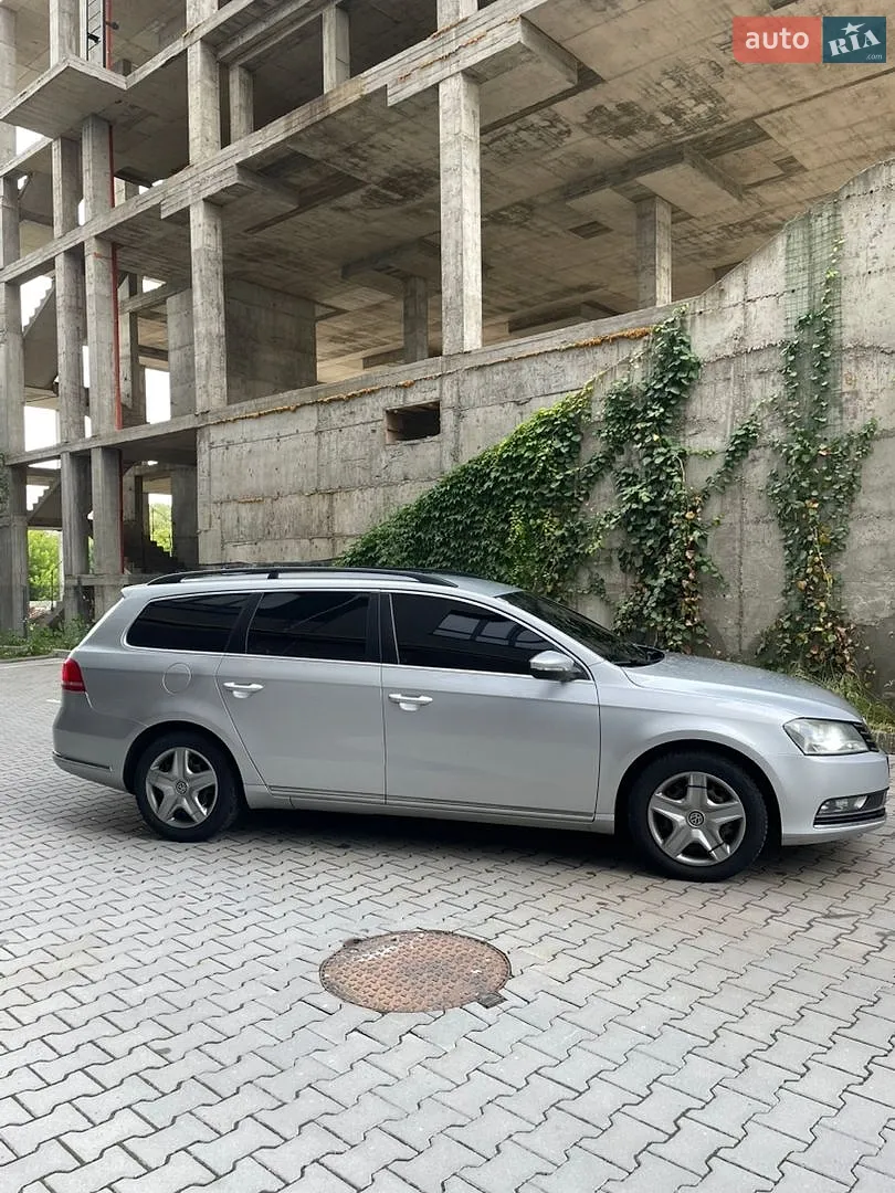 2011 Volkswagen Passat - мініатюра 5