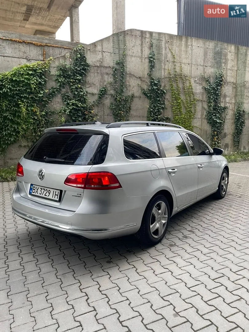 2011 Volkswagen Passat - мініатюра 6