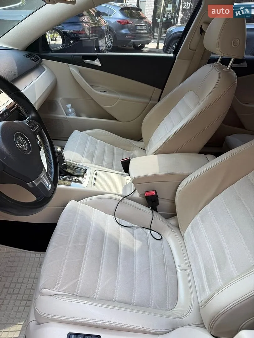 2010 Volkswagen Passat - мініатюра 6