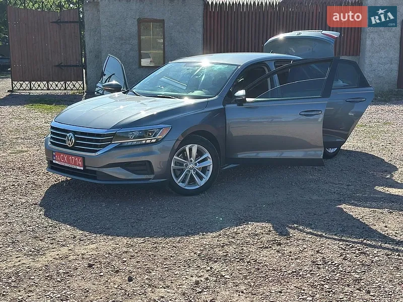 Volkswagen Passat 2021