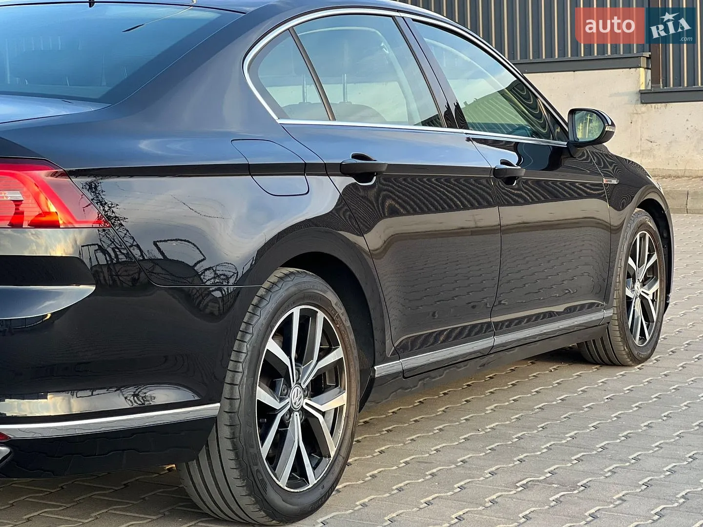 2016 Volkswagen Passat - мініатюра 25