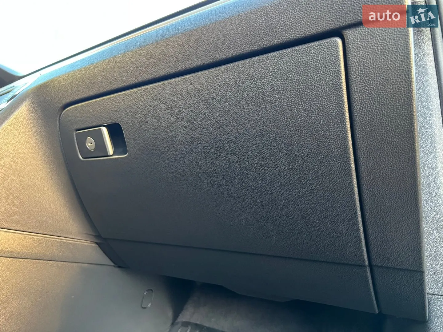 2016 Volkswagen Passat - мініатюра 66