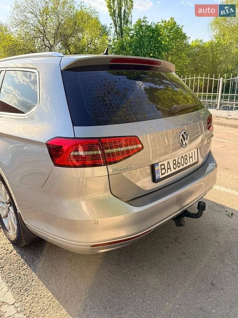 2016 Volkswagen Passat - мініатюра 6