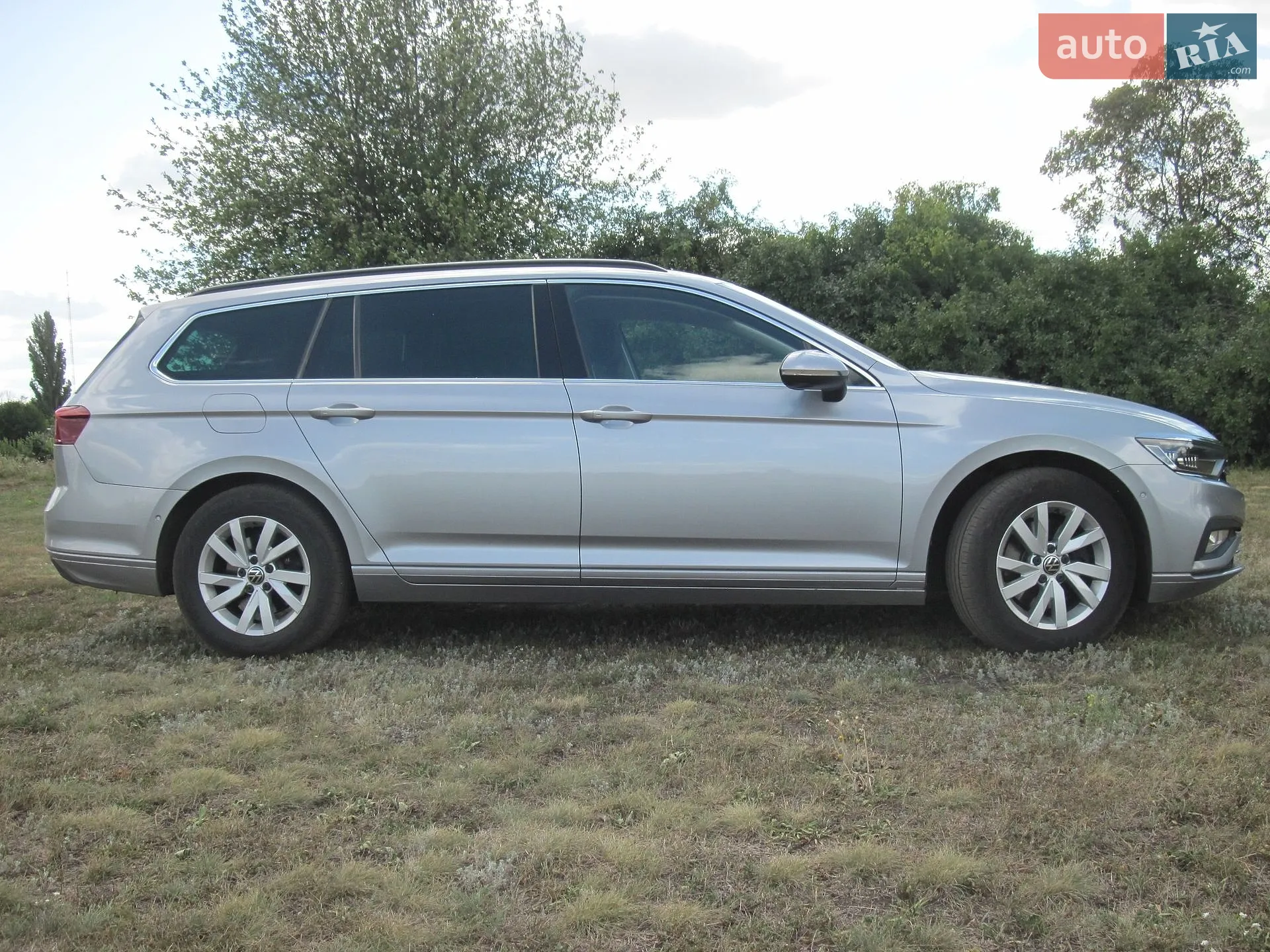 Volkswagen Passat 2022 VIN WVWZZZ3CZNE077755 фото оголошення 19 з 20