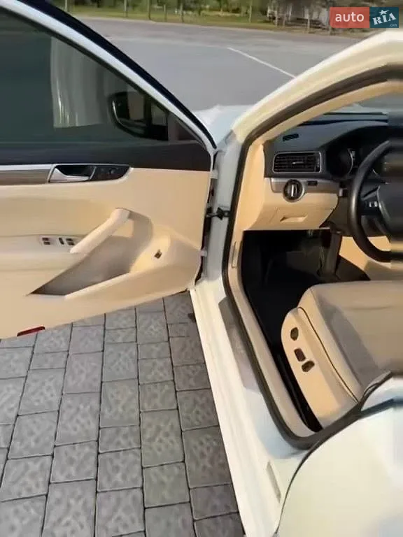 2018 Volkswagen Passat - мініатюра 19