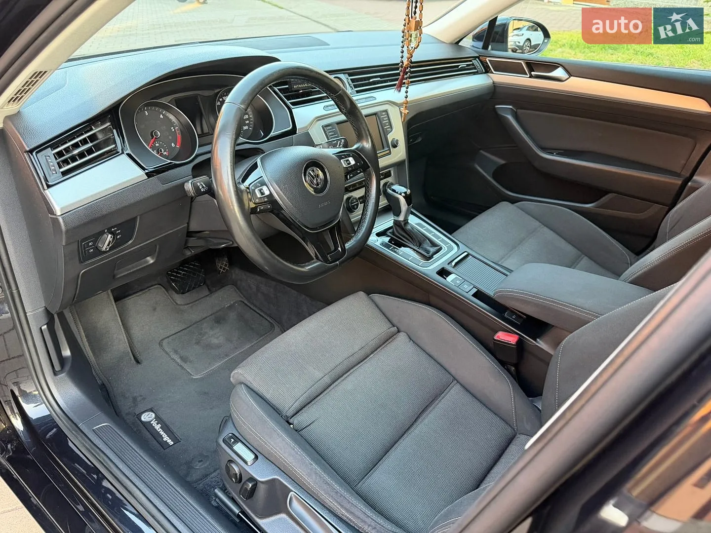 2016 Volkswagen Passat - мініатюра 10