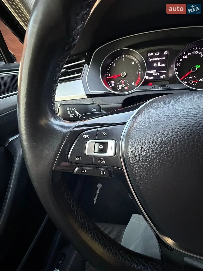 2016 Volkswagen Passat - мініатюра 48