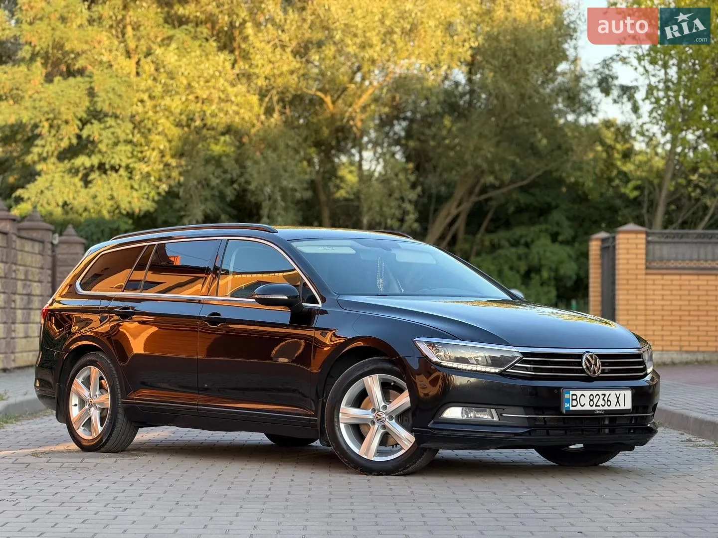 2016 Volkswagen Passat - мініатюра 90