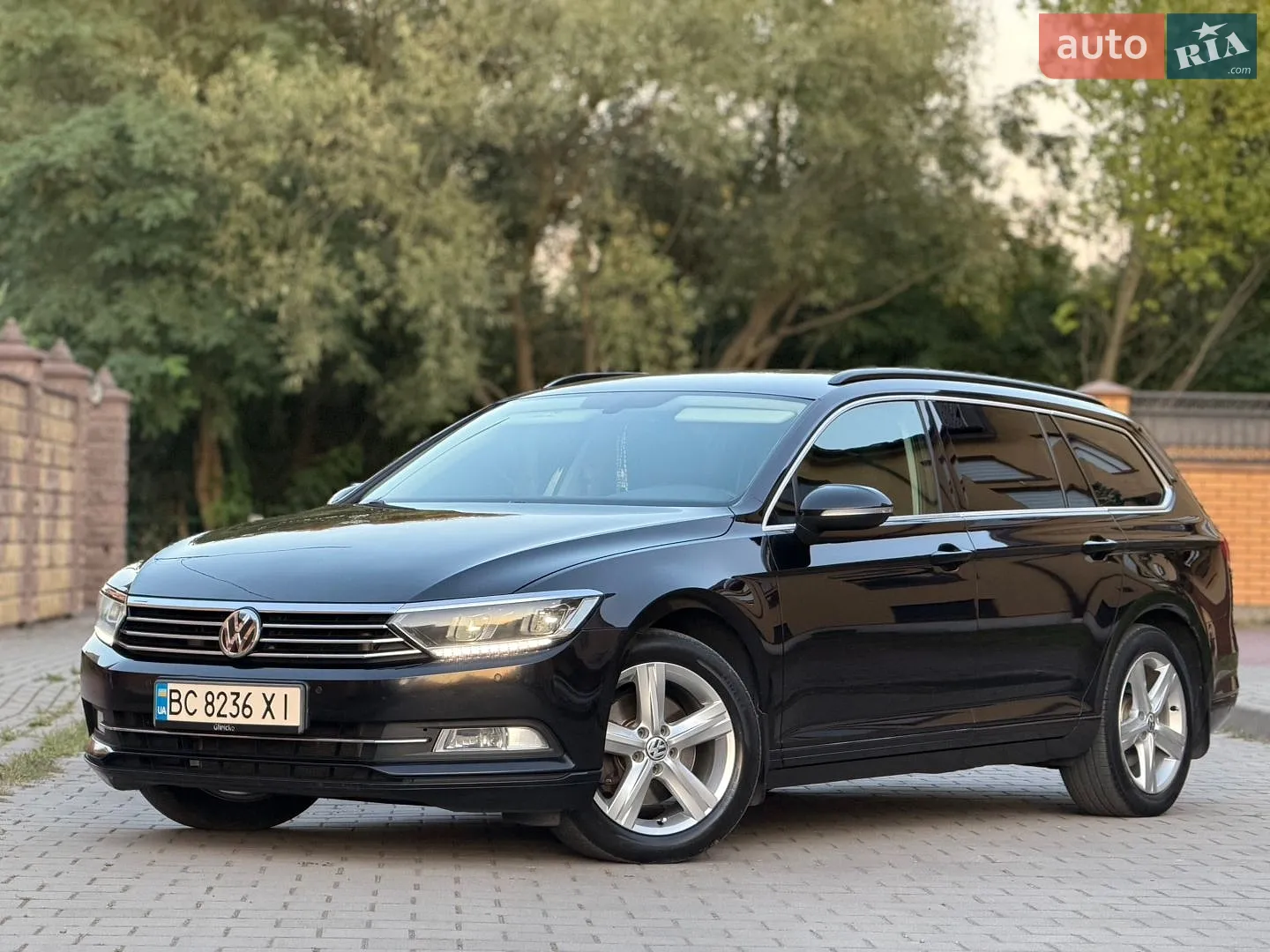 2016 Volkswagen Passat - мініатюра 3