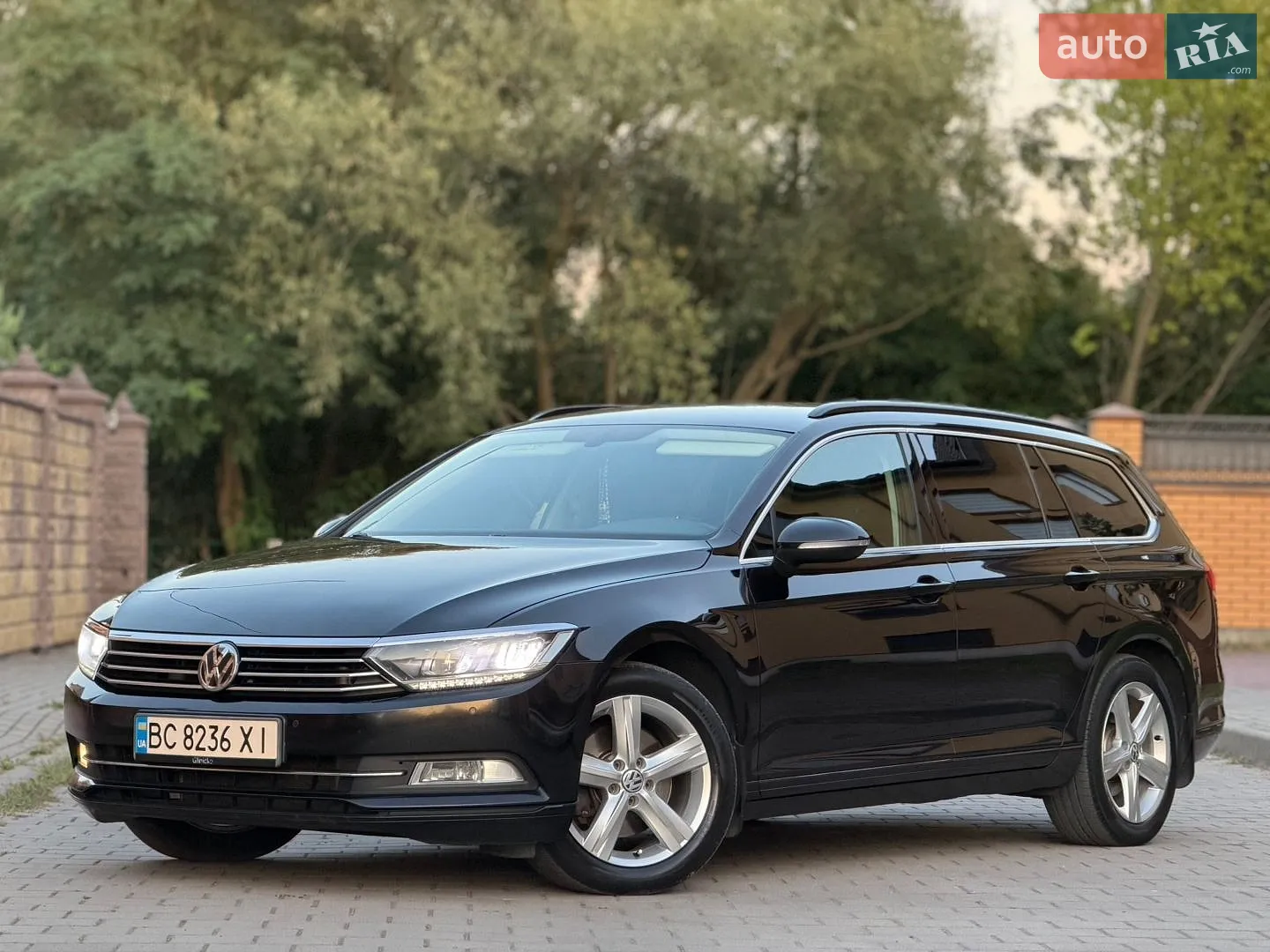 2016 Volkswagen Passat - мініатюра 101