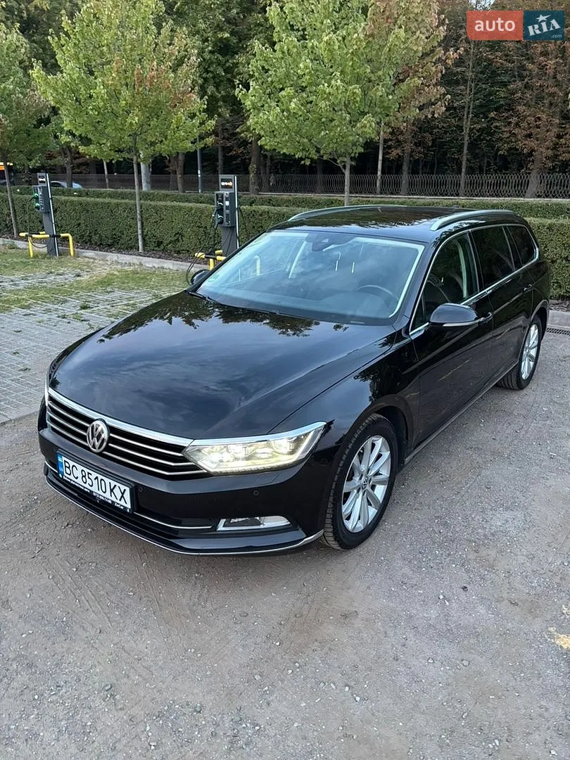 2015 Volkswagen Passat - фото 1