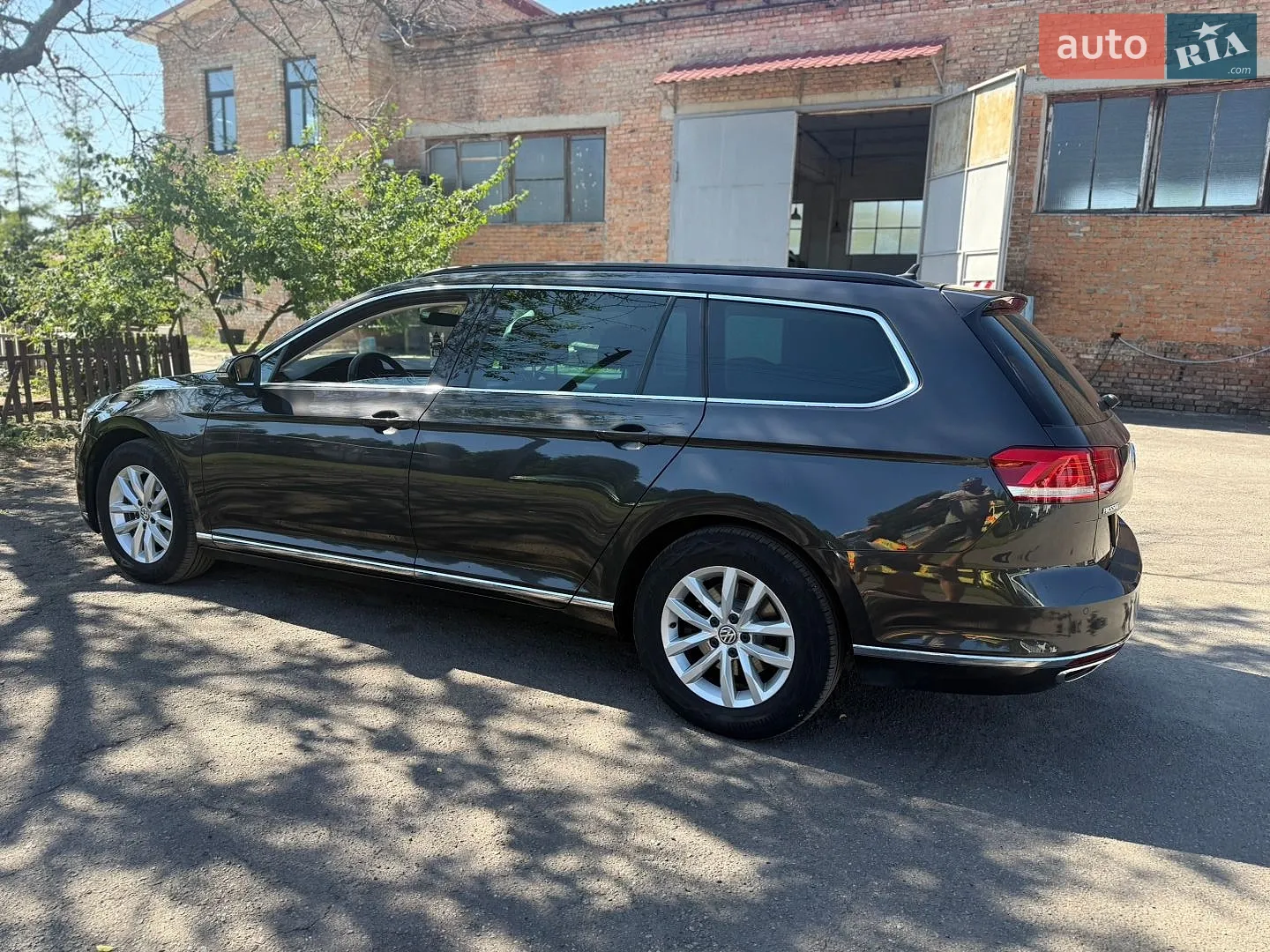 2019 Volkswagen Passat - мініатюра 12