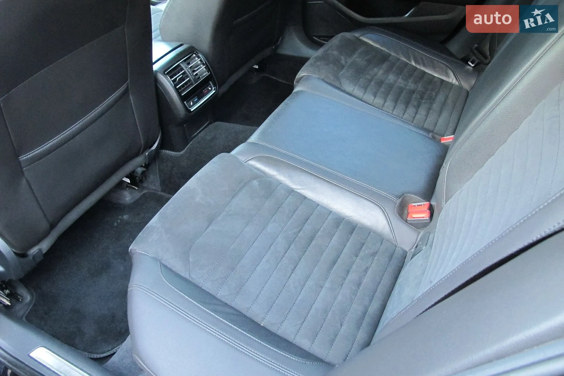 2016 Volkswagen Passat - мініатюра 18