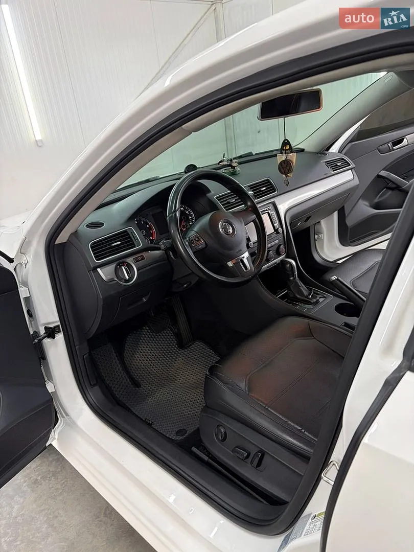 2014 Volkswagen Passat - мініатюра 20