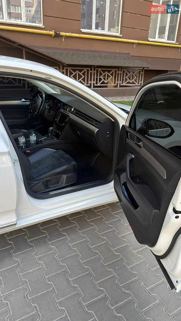 2015 Volkswagen Passat - мініатюра 11
