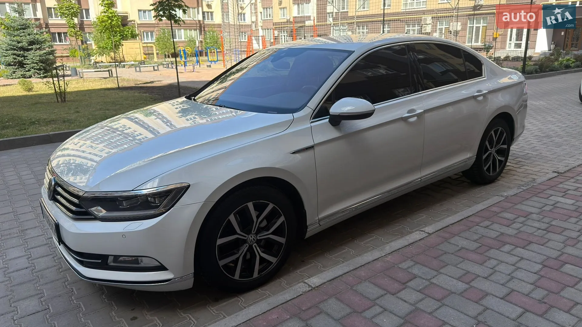 2015 Volkswagen Passat - мініатюра 6