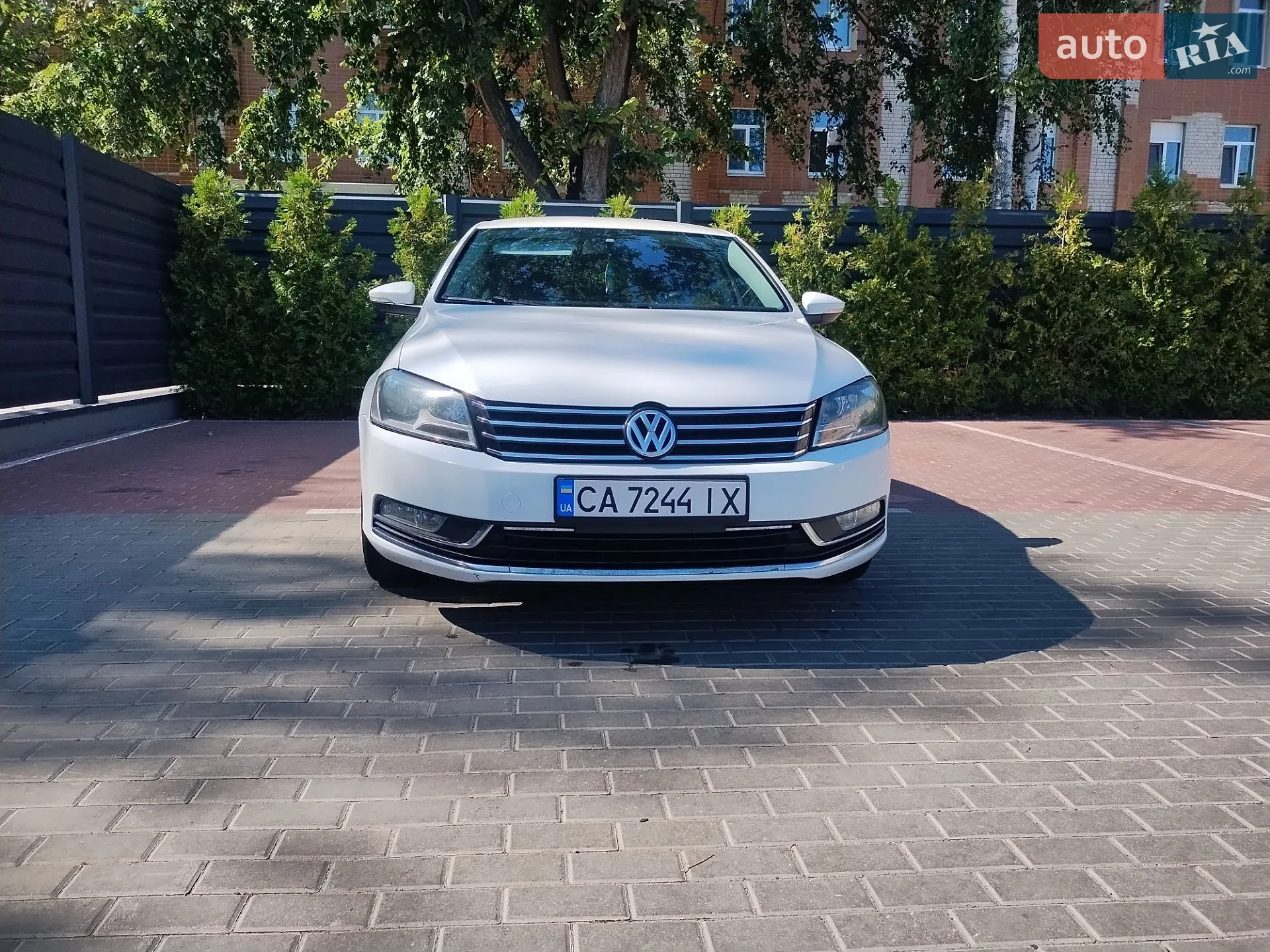 2012 Volkswagen Passat - мініатюра 2