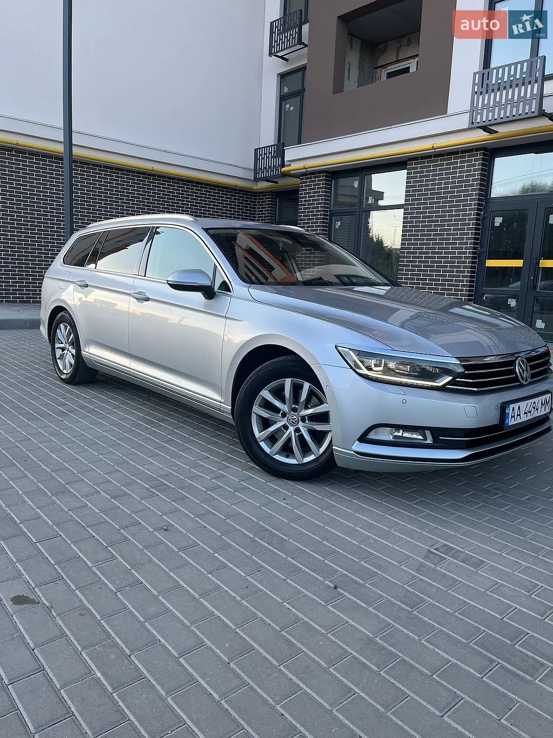 2016 Volkswagen Passat - мініатюра 6