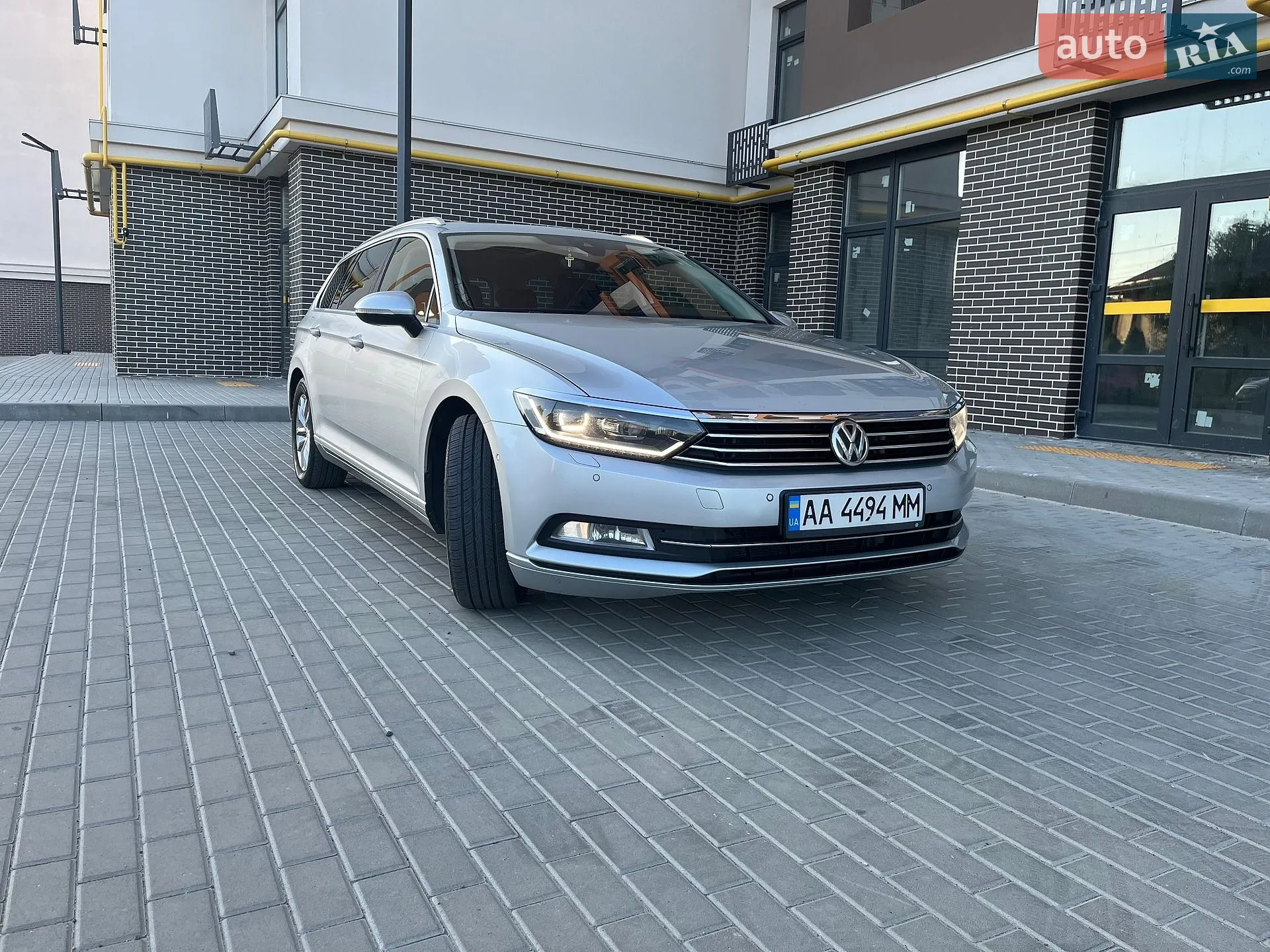 2016 Volkswagen Passat - мініатюра 4