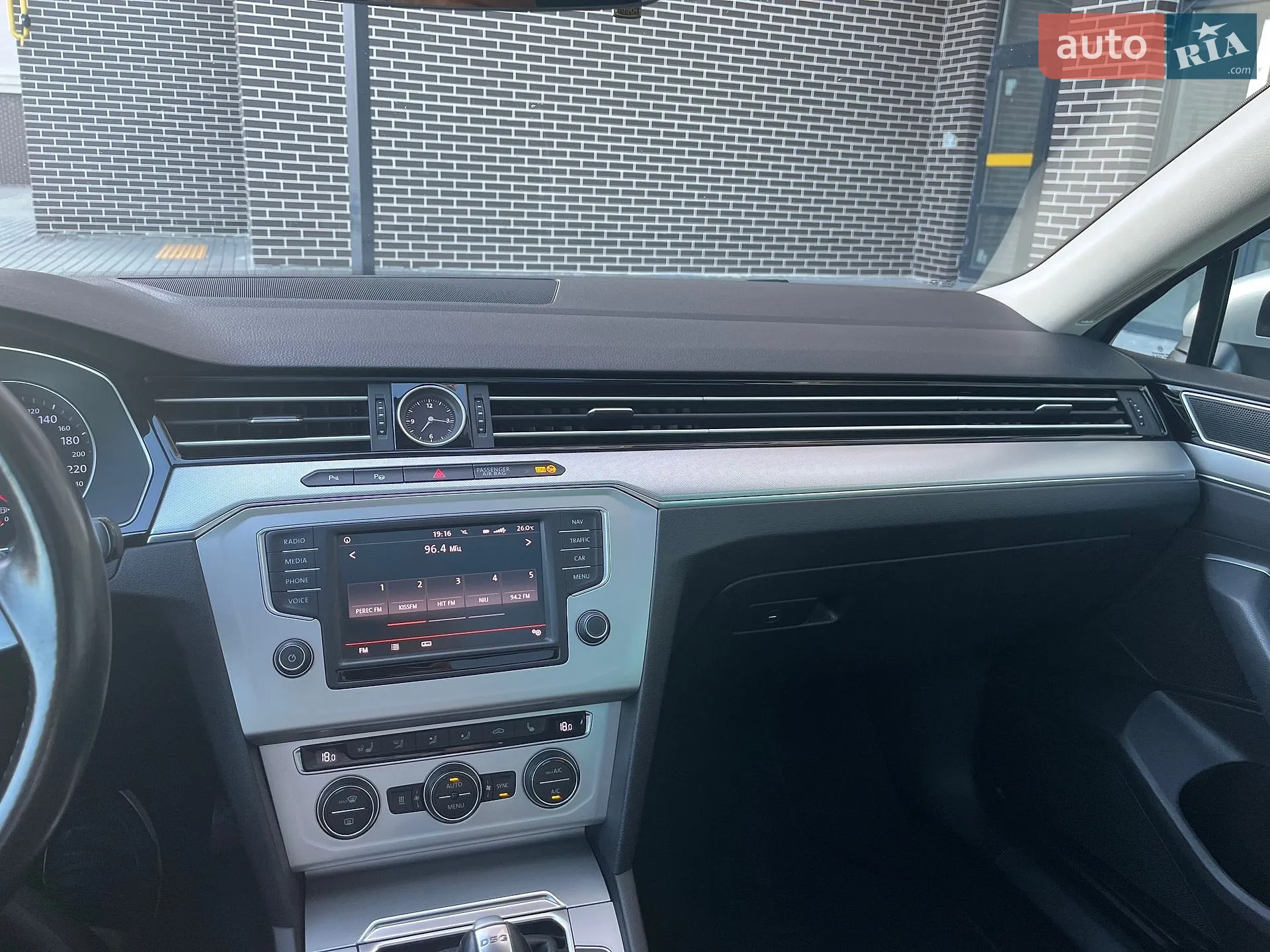 2016 Volkswagen Passat - мініатюра 22