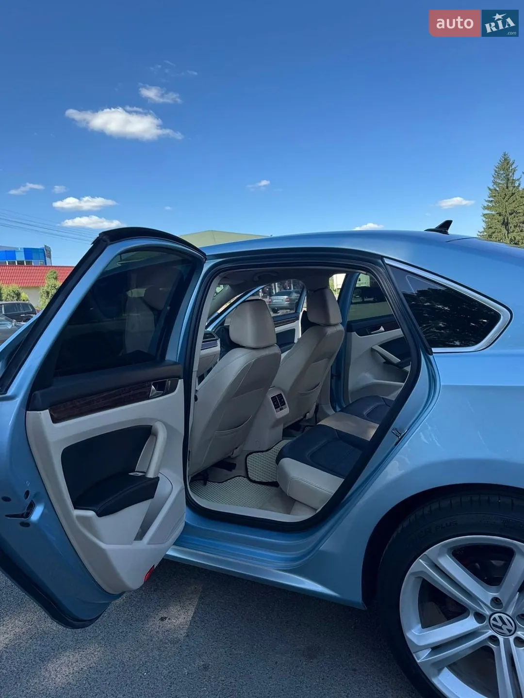 2012 Volkswagen Passat - мініатюра 4