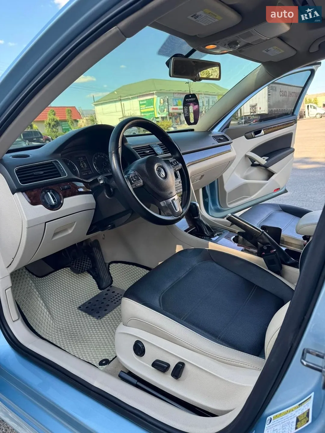 2012 Volkswagen Passat - мініатюра 3