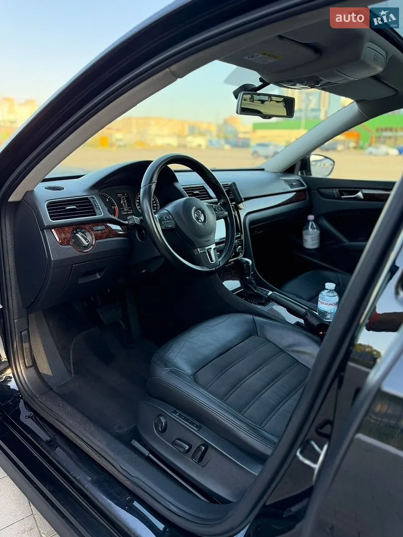 2013 Volkswagen Passat - мініатюра 11
