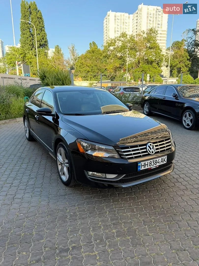 2013 Volkswagen Passat - мініатюра 24