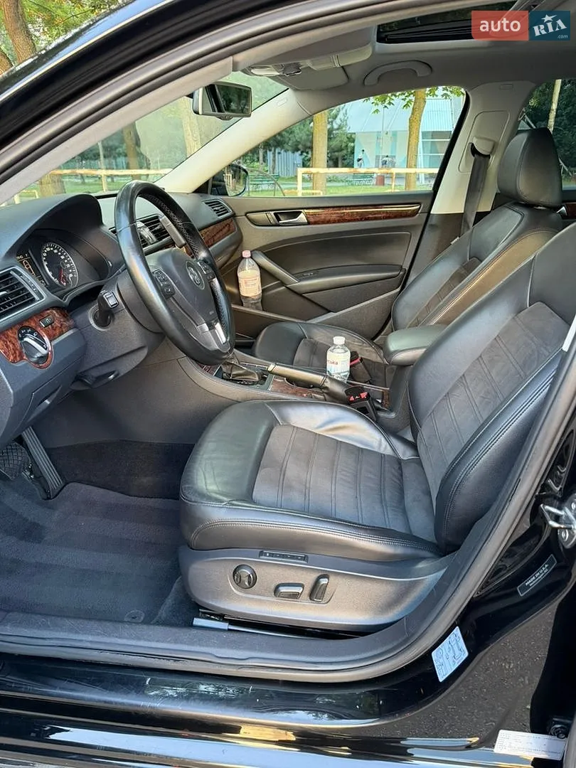 2013 Volkswagen Passat - мініатюра 30
